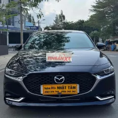 Mazda 3 luxury 2022 42000