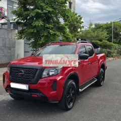 Nissan Navara 2023 Đỏ 80000 km