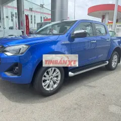 Isuzu D-Max 1 cầu AT 2025 Xanh Tự động