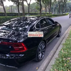 Volvo S90 2016 Sedan Đen 11 vạn km