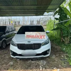 Kia Sedona 2016 Trắng 7 chỗ