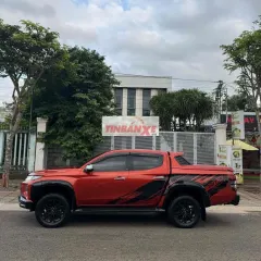 Mitsubishi Triton 4*4 bản full số tự động