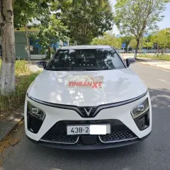 VinFast VF7 Plus AWD Trắng 29401 km