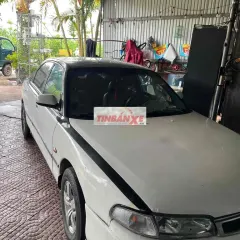 Mazda 4-5 chỗ màu Trắng