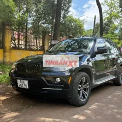 BMW X5 đen