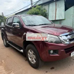 Isuzu Dmax 3.0 Dầu Đỏ
