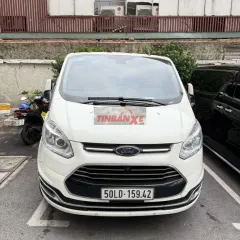 Ford Tourneo Titanium 2019 Trắng 7 chỗ