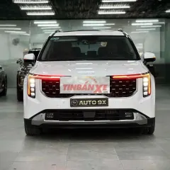 Kia Carnival 2024 2.2D Signature 7s Trắng 30000 km