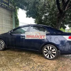 Kia Forte Xanh 5 chỗ
