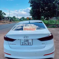 Hyundai Elantra 2017 1.6 MT - 150000 km