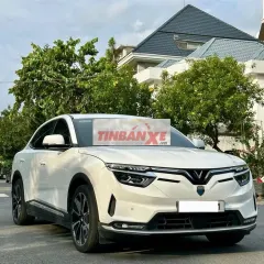 Vinfast VF8 plus 2022 xe gia đình giữ kỹ giá rẻ