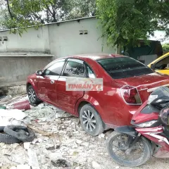Lacetti 2004 đỏ xe gia đình không chạy cần bán.