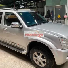 Isuzu D-Max Số tự động Bạc 5 chỗ