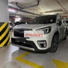 Subaru Forester 2.0i-S trắng 2019