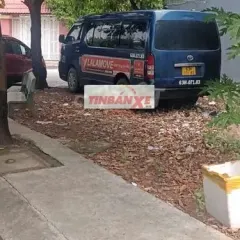 Toyota Hiace 2007 Xanh 940kg