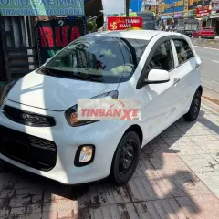 Kia Morning 2018 số sàn màu trắng