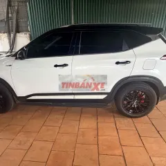 Kia Seltos Luxury 2021 Trắng Tự động 60.000 km