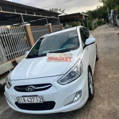 Hyundai Accent Blue 2014 Trắng Tự động 117440 km