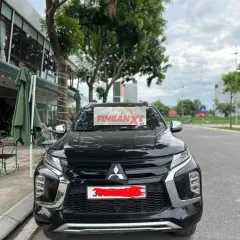 Mitsubishi Pajero Sport 2021 Một cầu Đen