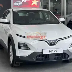 VinFast VF6 Eco trả trước 82 triệu nhận xe