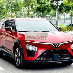 Vinfast VF7 - trả trước 90 triệu - giảm 9% vinclub