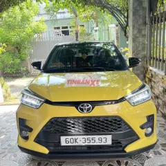 Toyota Raize 2023 Vàng nóc đen 30.000 km