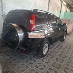 Ford Everest 2008 Tự động Dầu 2.5L Đen 6 chỗ