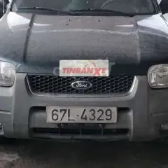 Ford Escape 2002 Tự động