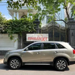 Kia Sorento 2018 2.2 Dath Vàng ghi Dầu