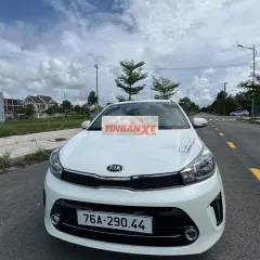 KIA Soluto Luxury Trắng 5 chỗ 2021