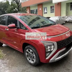 Hyundai Stagazer Cao Cấp 2022 màu đỏ full kịch
