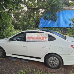 Hyundai Avante 2012 Trắng Số sàn