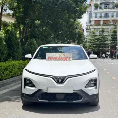 VinFast VF6 Plus 2025 Trắng ngọc trinh