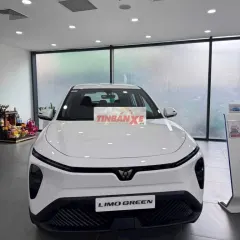VinFast Limo Green Trắng
