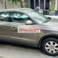 Audi Q3 SUV màu Nâu