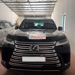 Lexus LX 600 Urban 2024 7 chỗ Đen/bò 9500km
