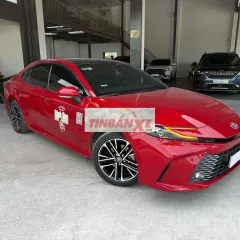 Toyota Camry 2.5Q HEV TOP 2025 lướt giá còn bớt
