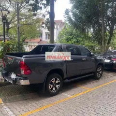 Toyota Hilux 2019 Tự động Xám 200000 km