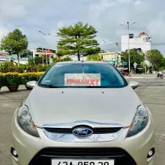 Ford Fiesta 2012 Tự động Vàng cát