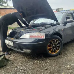 Ford Mondeo 2004 Đen