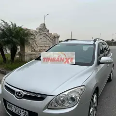 Hyundai i30 CW 2009 Bạc