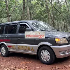 Mitsubishi Jolie 2002 Xám 8 chỗ