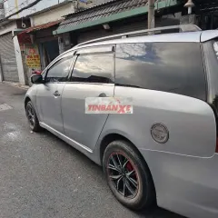 Mitsubishi màu Bạc