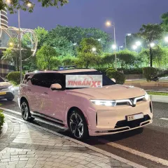VinFast VF 9 Plus 2023 Trắng xe chính chủ như mới