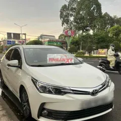 Toyota Corolla Altis 1.8G Số tự động Trắng