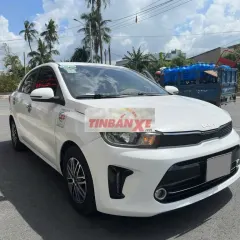 Kia Soluto MT Deluxe model 2023 màu trắng
