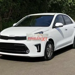 Kia Soluto 2022 số sàn màu trắng, bản Deluxe