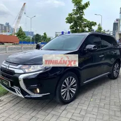Outlander 2.0 CVT 2023 lướt 16.000 bh chính hãng