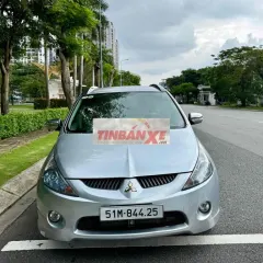 Mitsubishi Grandis 2009 Bạc 7 chỗ