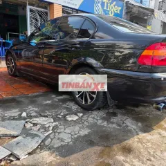 BMW 318i 2005 MT có hỗ trợ góp tay đôi